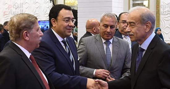 رئيس الوزراء يدعو لتحقيق التنمية الاقتصادية والاجتماعية لدول المتوسط