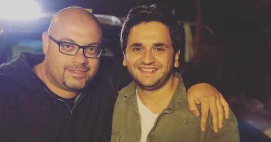 صور.. مصطفى خاطر يحتفل بانتهاء تصوير "ربع رومى" مع نجوم العمل