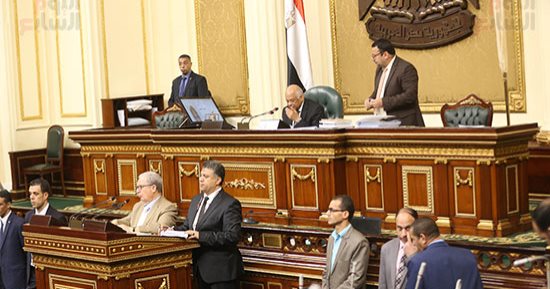 صور.. البرلمان يقر الحبس وغرامة 100 ألف جنيه للاعتداء على البريد الإلكترونى