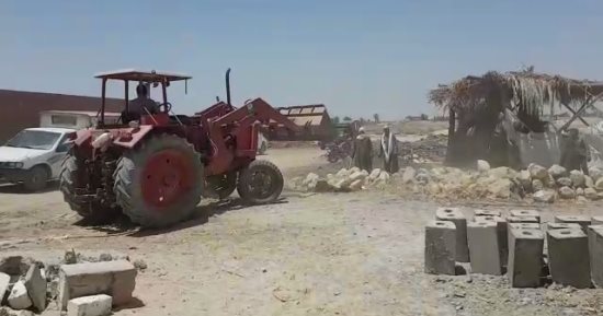 حملة لإزالة التعديات على الأراضى الزراعية باللاهون فى الفيوم