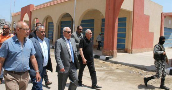 محافظ بورسعيد : سوق الملابس المستعملة الجديد حضارى ومنطقة جذب للزائرين
