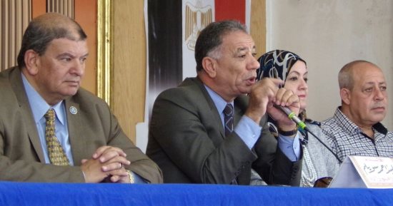 وكيل "تعليم دمياط" يوجه رؤساء لجان الشهادة الإعدادية بمنع الغش