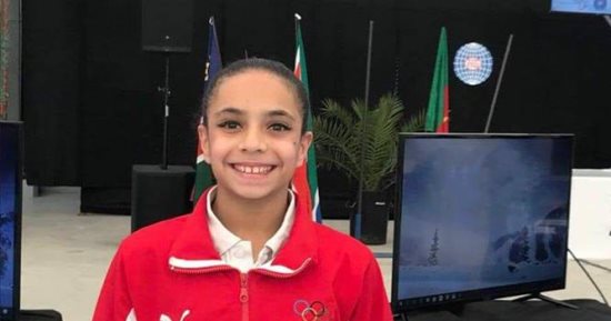 وزير الرياضة يهنئ زينة إبراهيم لاعبة الجمباز لتأهلها إلى أولمبياد طوكيو