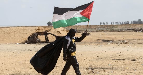 الاحتلال الإسرائيلى يصيب فلسطينيين على حدود غزة - صور