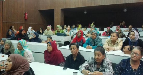 صور.. مركز إعلام قنا يناقش مكافحة الفساد الإدارى وآثاره على التنمية