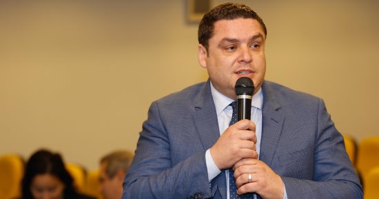 "خارجية البرلمان" تضع تحسين صورة الدولة بالخارج على رأس أولوياتها 