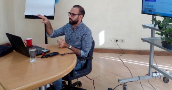 مكتبة المعادى تستضيف حسن مجدى فى ندوة خاصة على هامش احتفالها بيوم الصحافة