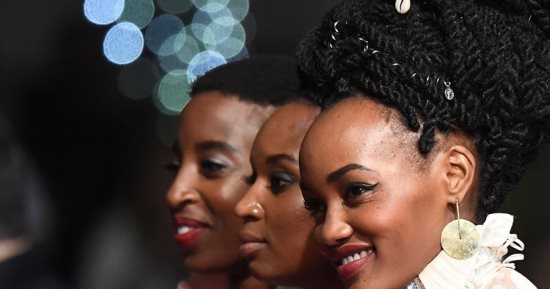 صور.. شاهد نجمات فيلم "RAFIKI" بالملابس البيضاء فى مهرجان كان السينمائى 