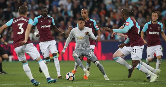 مانشستر يونايتد يضمن الوصافة بالدورى الإنجليزى ودى خيا القفاز الذهبى