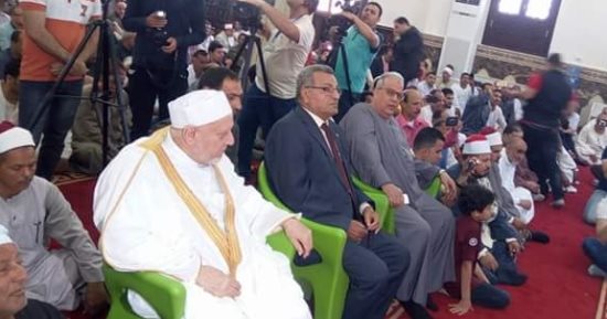 صور.. أحمد عمر هاشم يفتتح مسجد أبو جبر بالشرقية