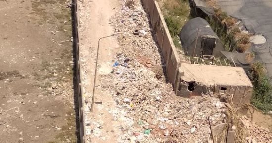 شكوى من تراكم القمامة بشارع طارق يحيى فى الهرم