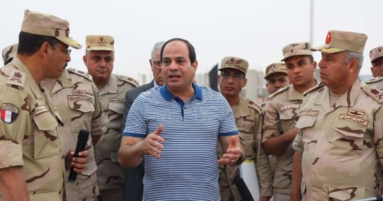 الرئيس السيسي يتفقد سير العمل بمشروعات العاصمة الإدارية الجديدة