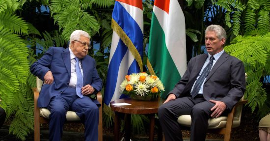 صور.. رئيس كوبا يؤكد لأبو مازن تأييد بلاده لإقامة دولة فلسطينية