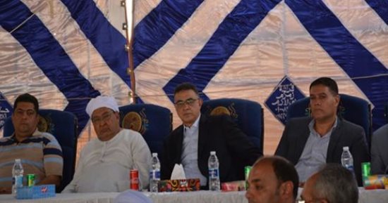 صور .. الكفن ينهى سلسال الدم بين عائلتين فى الأقصر