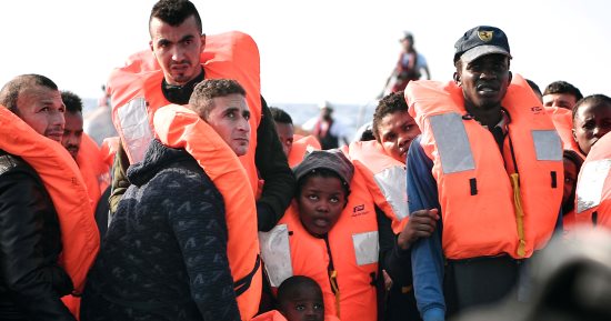 الأمم المتحدة تفرض عقوبات على 6 من مهربى المهاجرين فى ليبيا