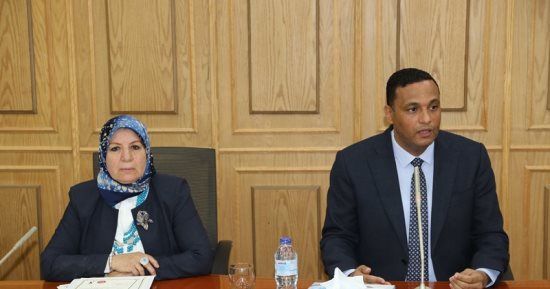 صور .. سكرتير عام المنوفية يكرم المشاركين فى انجاح حملة "صوتك لمصر بكرة "