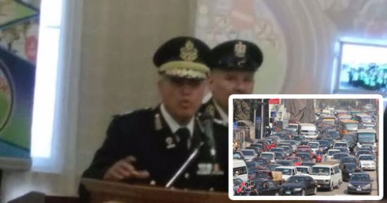 "المرور" يستعد لاستقبال زحام عيد الفطر بـ"خطة الانتشار".. تكثيف الخدمات بمحيط المساجد والساحات المخصصة لأداء صلاة العيد.. وانتشار الأوناش لمنع الانتظار الخاطئ.. ومراقبة الكورنيش بالكاميرات لمتابعة حركة السيارات