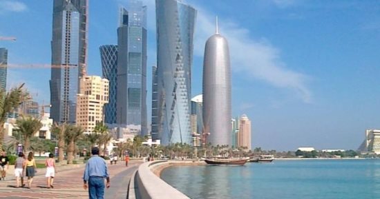 "موانئ الشر".. شراكة قطرية إيرانية فى الملاحة البحرية لنشر المزيد من الفوضى بالمنطقة.. تنظيم الحمدين ونظام الملالى يتحدان لمواجهة المقاطعة الدولية ضدهما بالتعاون البحرى.. وحمد بن جاسم يدعو للتعايش مع نظام طهران