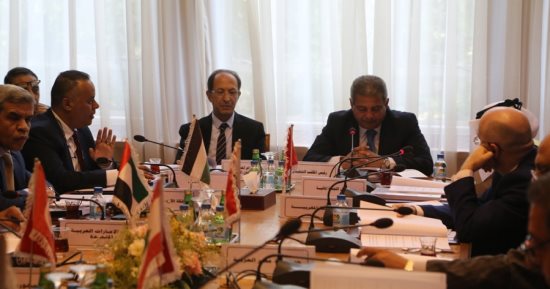 خالد عبد العزيز يناقش مقترحات الأنشطة فى اجتماع وزراء الرياضة العرب 