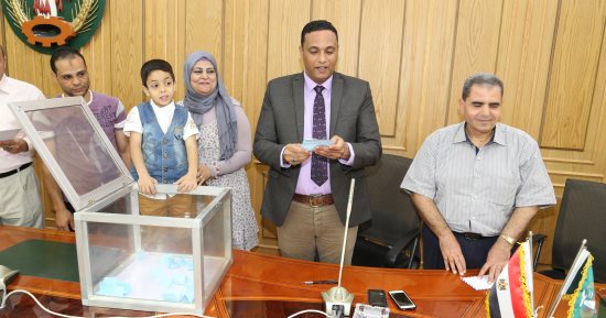 صور.. سكرتير عام المنوفية يشهد قرعة حج الجمعيات الأهلية للحالات الإنسانية