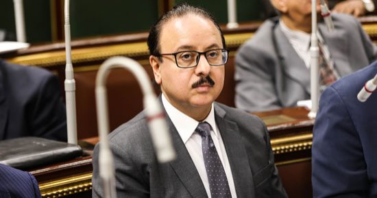 ملفات أنجزها ياسر القاضي تؤهله للاستمرار بحكومة مصطفى مدبولى