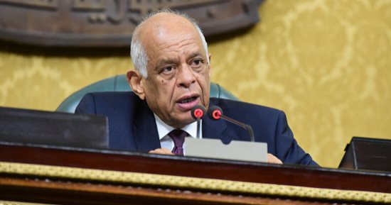 البرلمان يوافق على قرار الرئيس بتعيين 3 نواب لوزراء الخارجية والنقل والصحة