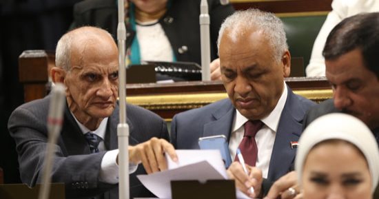 صور.. البرلمان يُضيف عبارة "مراعاة قانون الطفل" ضمن مواد عقوبات جرائم المعلومات
