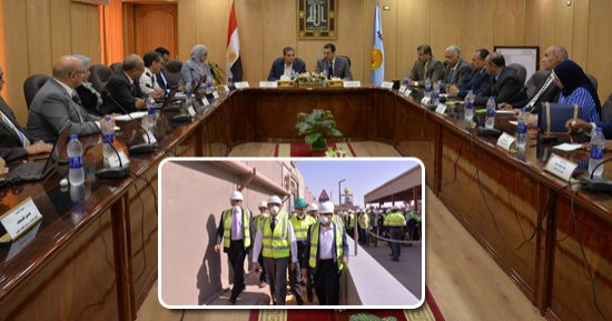 صور.. وزير البيئة يضع اللمسات الأخيرة على مشروع تدوير المخلفات الصلبة بأسيوط.. خالد فهمى: وضع حلول عاجلة لحل مشكلة الانبعاثات الغازية.. وطرح قانون تنظيم وإدارة المخلفات الصلبة بالبرلمان لإقراره