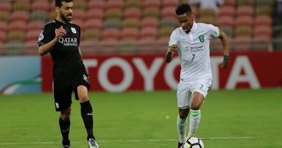 سوبر كورة.. عقوبة قاسية ضد مدافع قطر بعد التهجم على حكم لقاء الهلال
