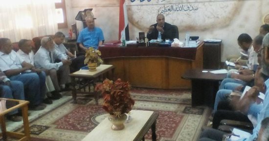 صور.. وكيل تعليم الأقصر يبحث تكريم الطلاب والمعلمين المتميزين على مستوى الجمهورية