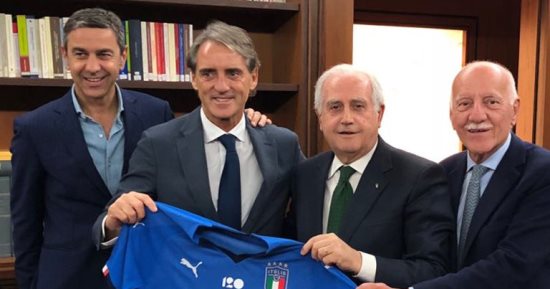 رسميا.. روبرتو مانشينى مدربا جديدا للمنتخب الإيطالى
