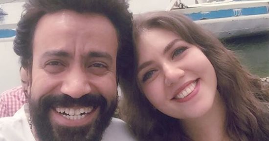 صور مبهجة للنجم سامح حسين ورحمة حسن من كواليس فيلم "الرجل الأخطر"
