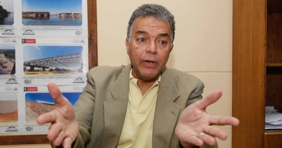 وزير النقل فى جولة تفقدية بمحطات مترو الأنفاق