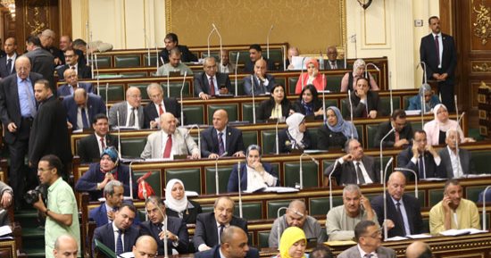 "عبد العال": البرلمان انتزع زيادة المعاشات من الحكومة
