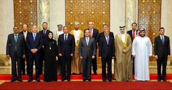 صور.. الرئيس السيسي يستقبل وزراء الشباب والرياضة العرب