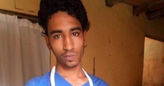30 يوم فى الخير.. أحمد فقد أصابع يده بسبب مهنته ويحتاج لعملية جراحية