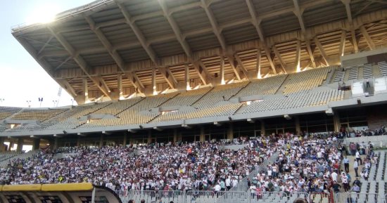 جماهير الزمالك تهتف للاعبين والمستبعدين قبل نهائى الكأس وظهور باولو
