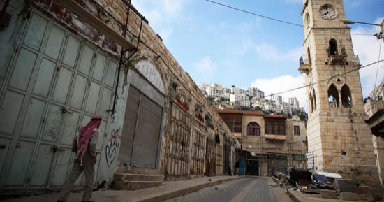 إضراب شامل بمحافظات فلسطين حدادا على أرواح شهداء غزة