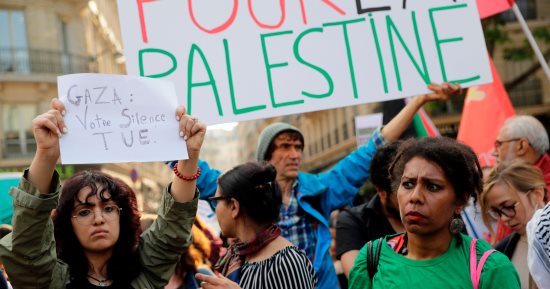 مظاهرات بفرنسا والسويد واليونان احتجاجا على مجزرة يوم العودة بفلسطين