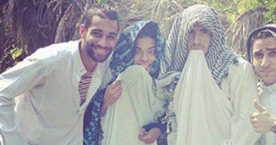 قصة صور.. نجوم الكرة بـ "الجلابية" بعيدا عن الشورت والفانلة