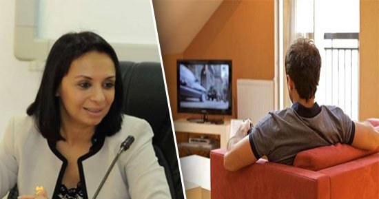من المجلس القومى للمرأة لصناع الدراما: تشويه صورة المرأة خط أحمر.. أعمالكم وبرامج وإعلانات رمضان على رادار المجلس.. تشكيل لجنة لرصد صورتها فى كافة الأعمال الرمضانية.. الاستعانة بـ186 طالبا وطالبة لرصد 31 مسلسلا