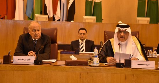 أبو الغيط يجرى اتصالا بالرئيس أبو مازن للاطمئنان على صحته