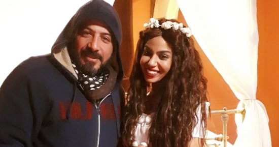 نسرين أمين توجه الشكر لمجدى الهوارى بعد انتهاء عرض "الشارع اللى ورانا"