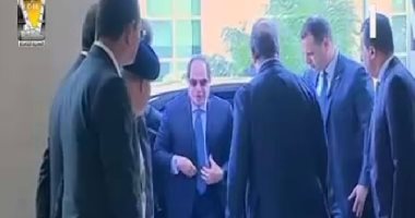 الرئيس السيسى يصل مقر انعقاد فعاليات مؤتمر الشباب الخامس