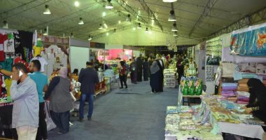 صور.. المجلس الاقتصادى لسيدات الأعمال يشارك بمعرض "أهلا رمضان" بالإسماعيلية