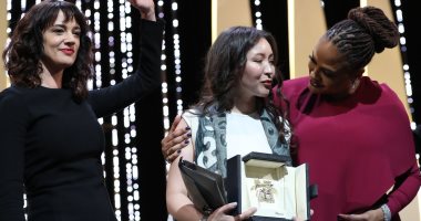 Samal Yeslyamova تفوز بجائزة أفضل ممثلة بمهرجان كان عن فيلم Akya