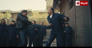 كلبش 2.. الحلقة الرابعة.. سليم الأنصارى يلقن المساجين علقة ويثبت وجوده