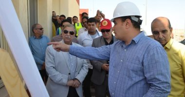 محافظ الإسماعيلية يتفقد مشروع مجمع الورش الحرفية الجديد بمنطقة المستقبل
