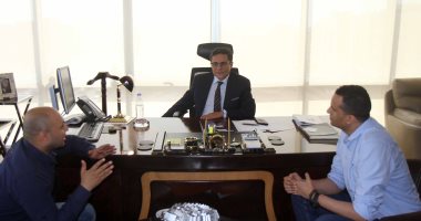 المستشار "طاهر الخولى" يفتح خزائن ذكرياته لـ"اليوم السابع" : فريد الديب شجعنى على الاستقالة من النيابة والعمل بالمحاماة.. خالد حنفى رفض مقاضاة من أساءوا له بقضية فساد القمح.. ولا أقبل قضايا المخدرات
