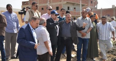 محافظ الإسماعيلية يتفقد تطوير محطة البعالوة الكبرى لمياه الشرب بالتل الكبير